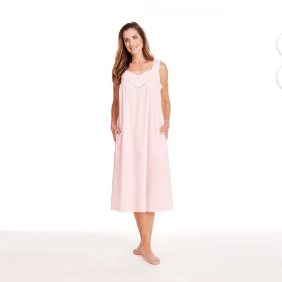 la cera Other - La Cera 100% Cotton Woven Embroidered Pinafore Gown NWT SIZE MEDIUM
